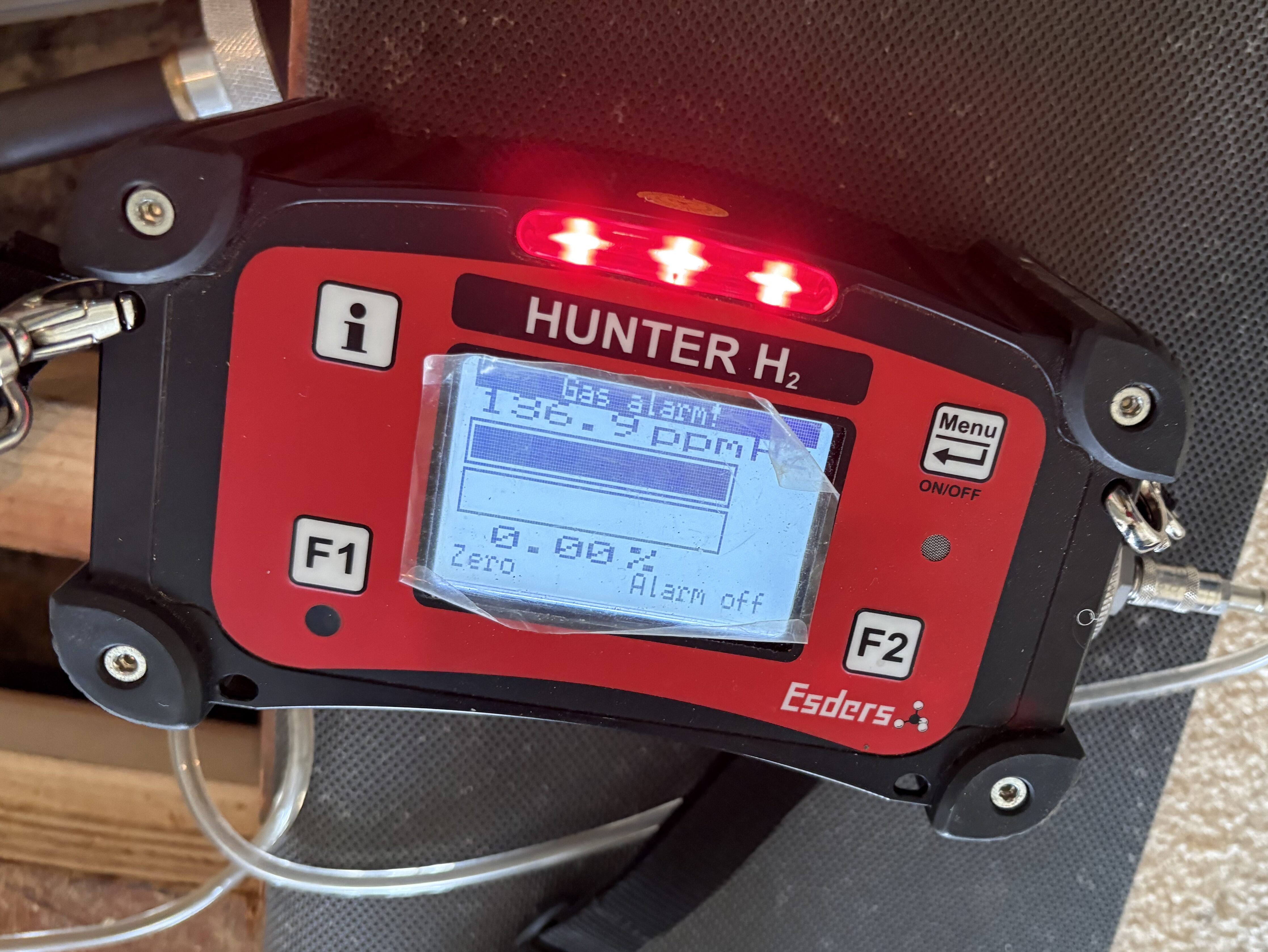 8E50DC54-81FB-4968-89DC-7E0D561A64E5